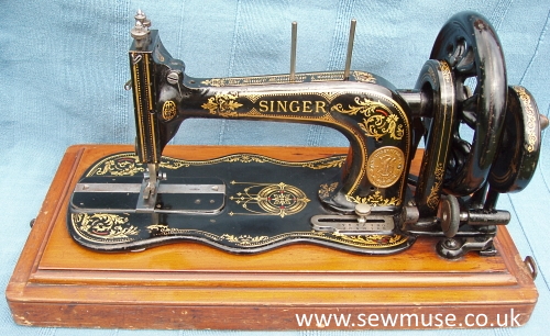 Singer Model 12